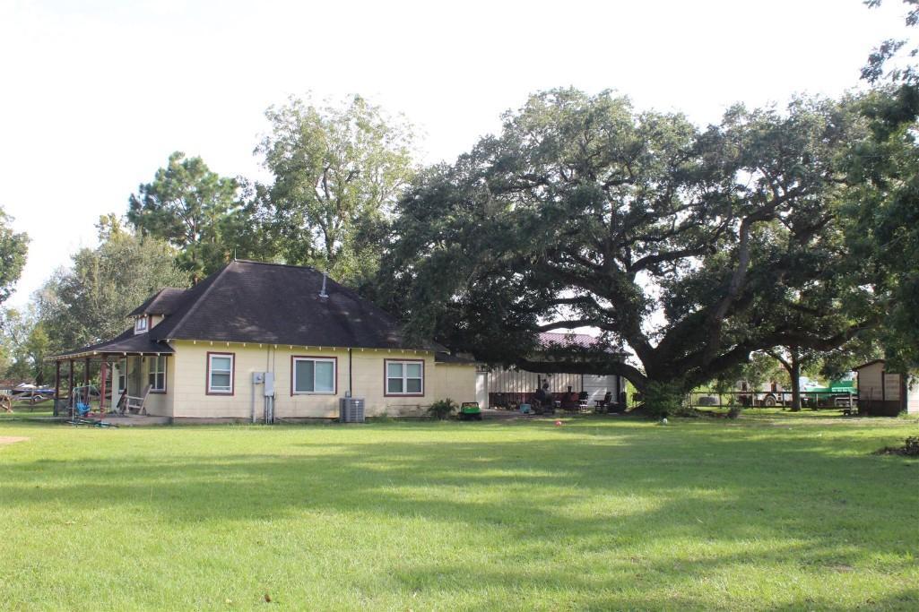 +/- 11.248 ACRES WITH HOUSE (2BED/1BATH)