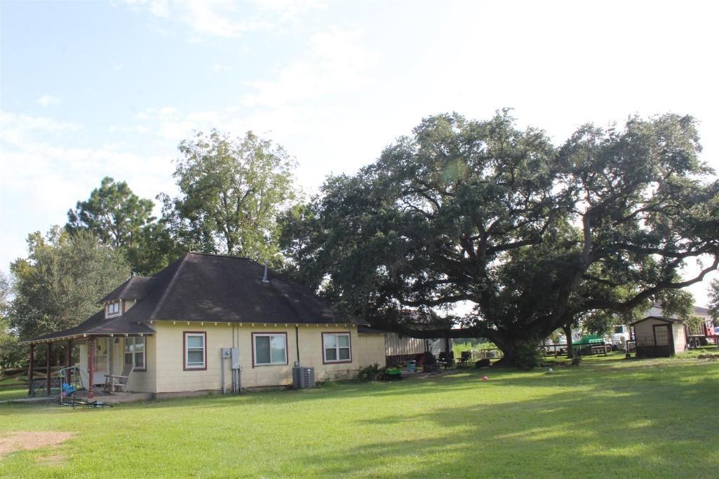 +/- 11.248 ACRES WITH HOUSE (2BED/1BATH)