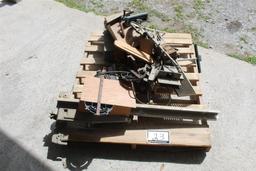 PALLET OF MISC SAW PARTS