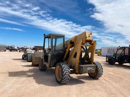 Gehl 562 Telescopic Forklift