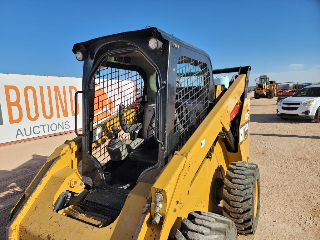 2016 Cat 272D2 Skid Steer Loader