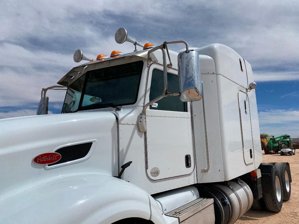 2014 Peterbilt 386 Truck Tractor