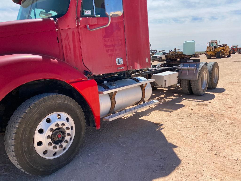 2009 Freightliner Columbia Truck Tractor