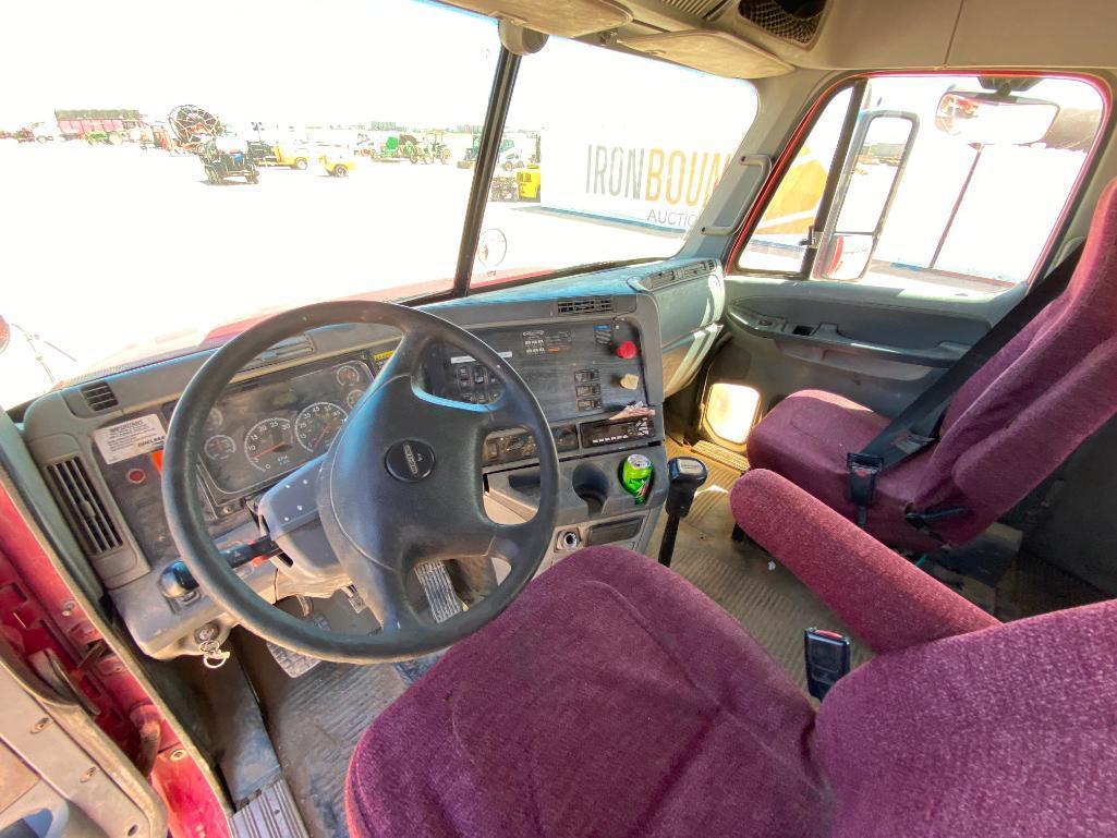 2009 Freightliner Columbia Truck Tractor