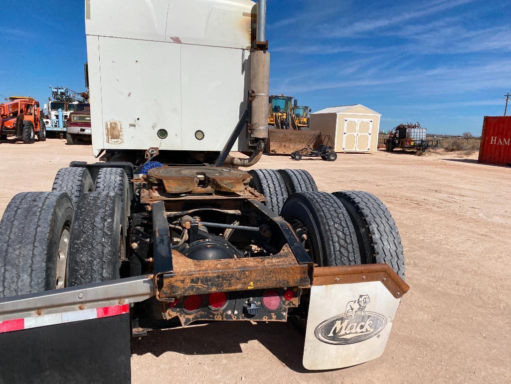 2005 Mack CXN613 Truck Tractor