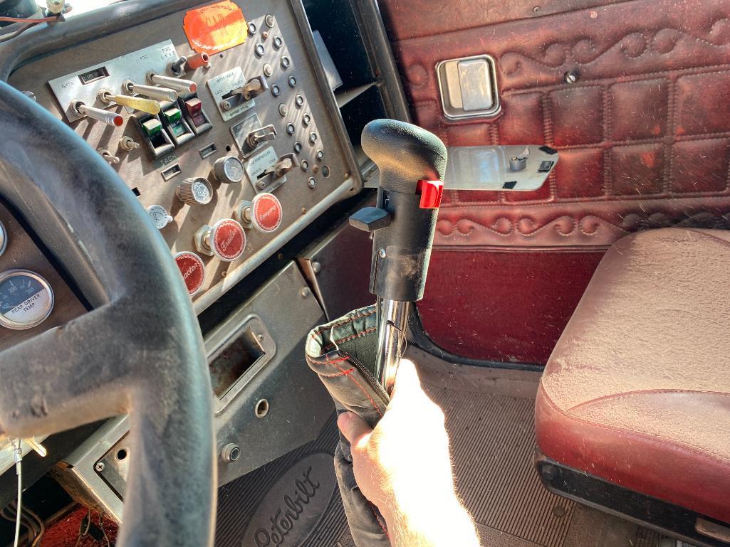 1978 Peterbilt Truck Tractor