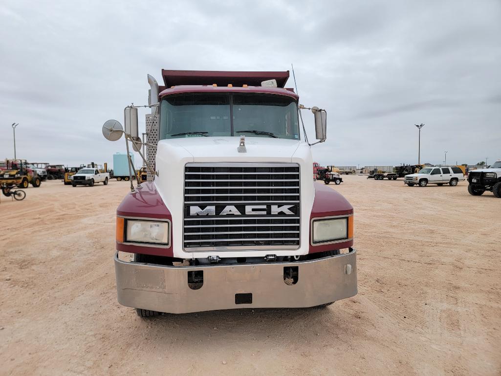 1999 Mack CH613 Dump Truck