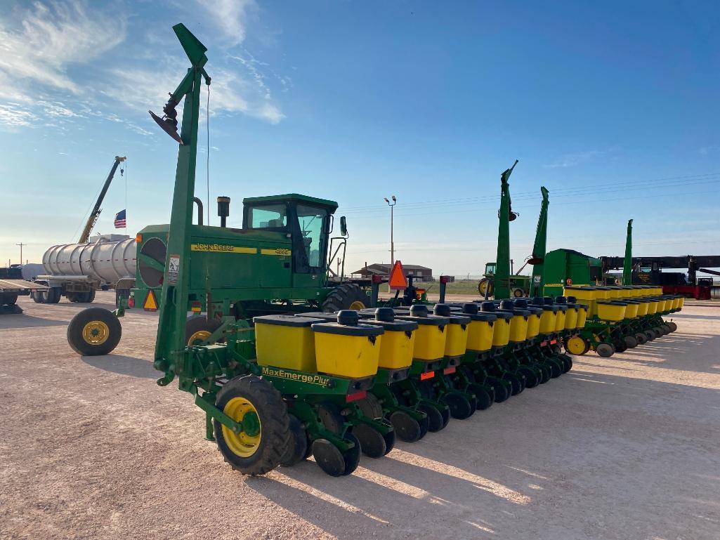 John Deere 1730 Planter ( Has Monitor )