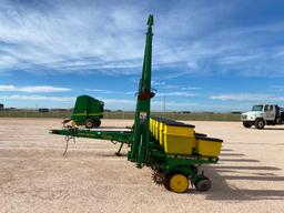 John Deere 7200 Conservation Planter