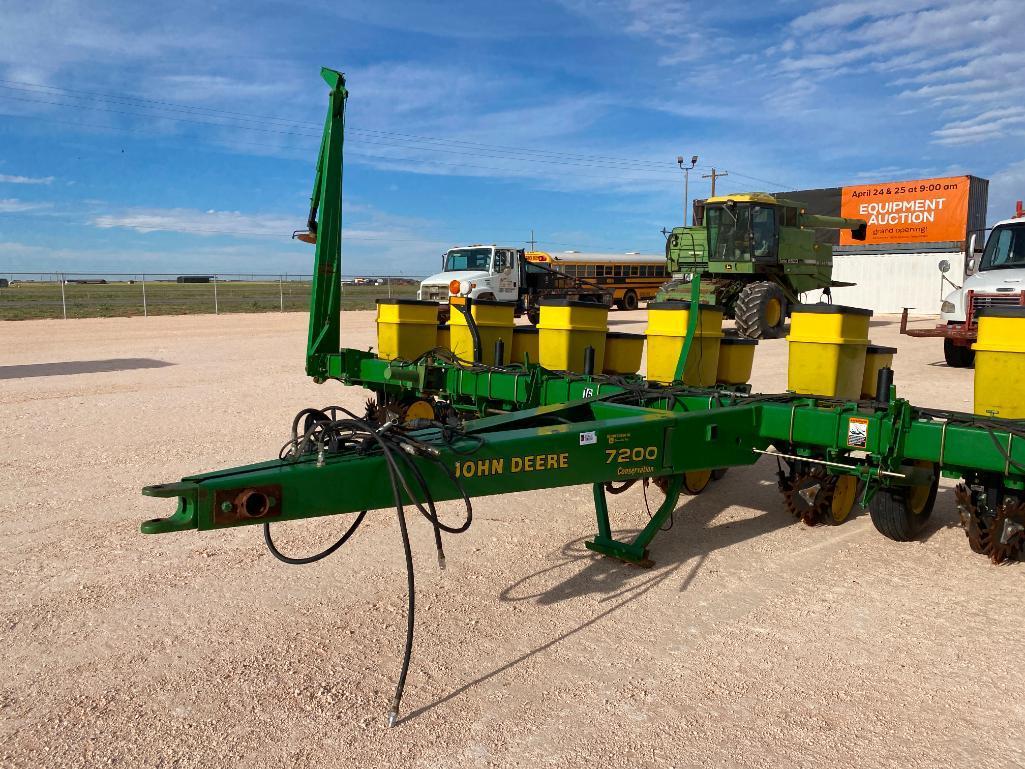 John Deere 7200 Conservation Planter