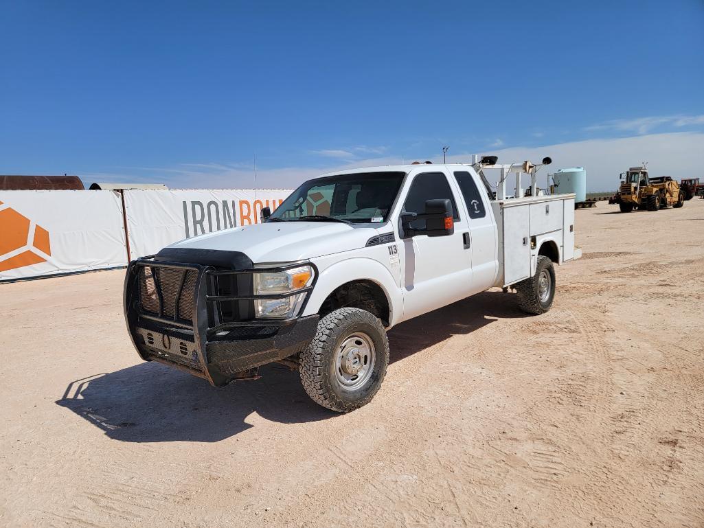 2012 Ford F-350 XL Super Duty Service Pickup