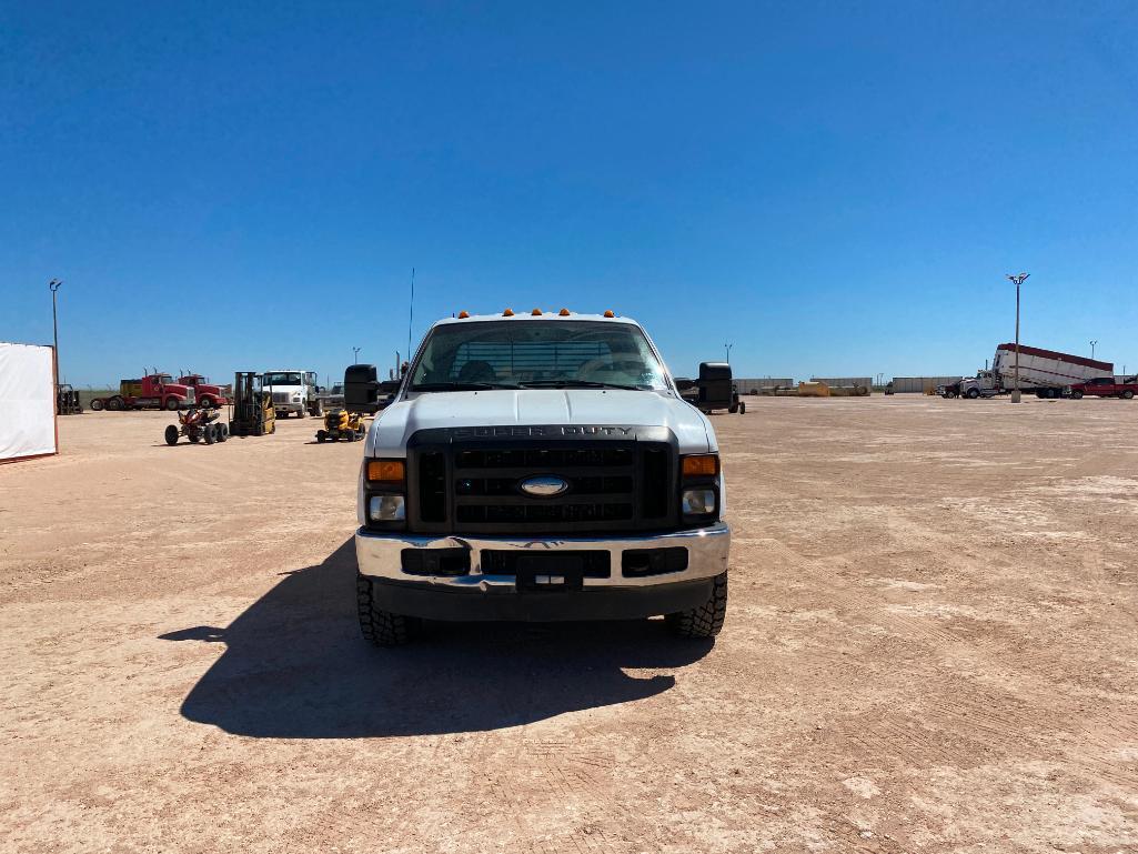 2010 Ford F-350 XL Super Duty Pickup