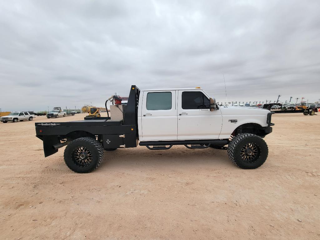 1997 Ford F-350 XLT Flatbed Pickup