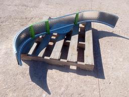 (1) Set Unused Trailer Fenders