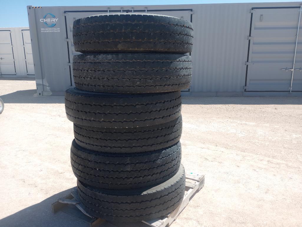 (6) Truck Tires 11 R 22.5