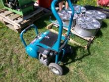 Makita Air Compressor, Model Mac5200  (5880)