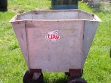 Clay Feed Cart with Manual, Not Motorized (5013)