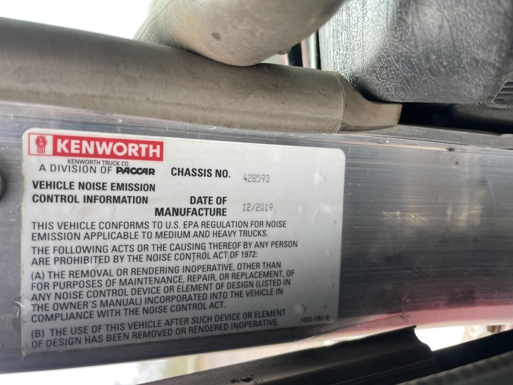 2020 Kenworth T800 Tri-Axle Log Truck