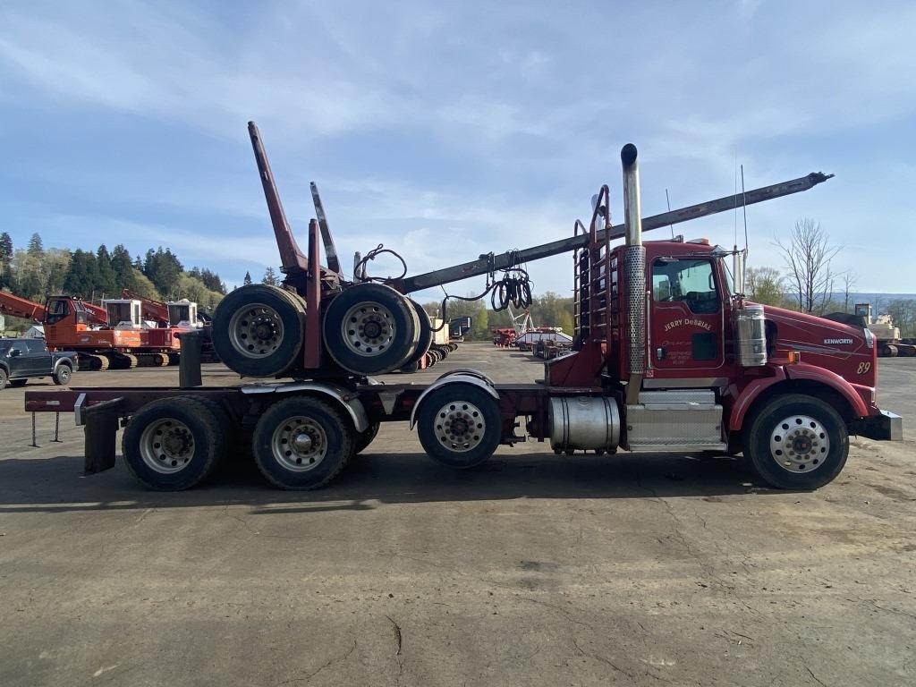 2018 Kenworth T800 Tri-Axle Log Truck