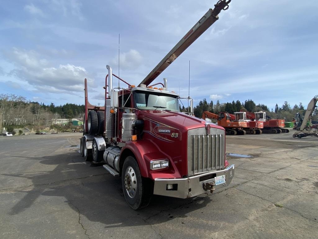 2006 Kenworth T800 Tri-Axle Log Truck