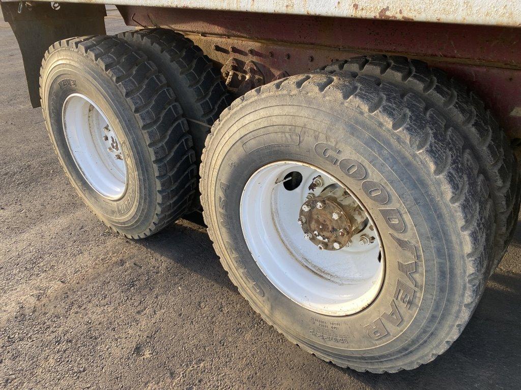 1978 Kenworth W900 T/A Dump Truck