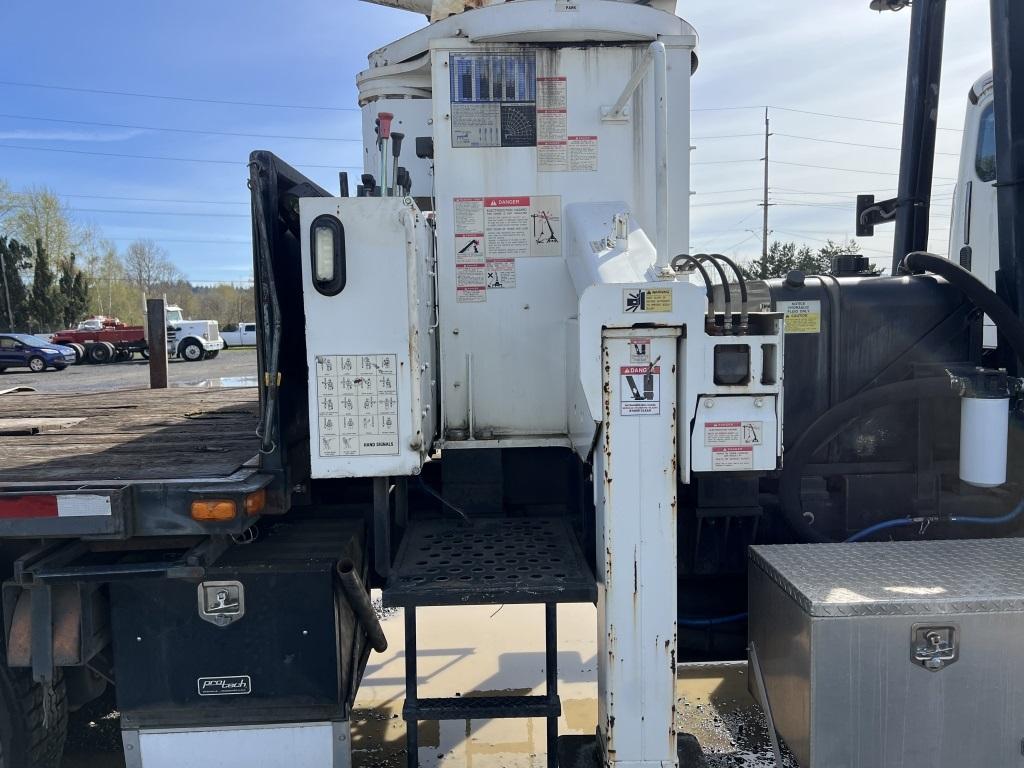 2011 Freightliner M2-112V Boom Truck