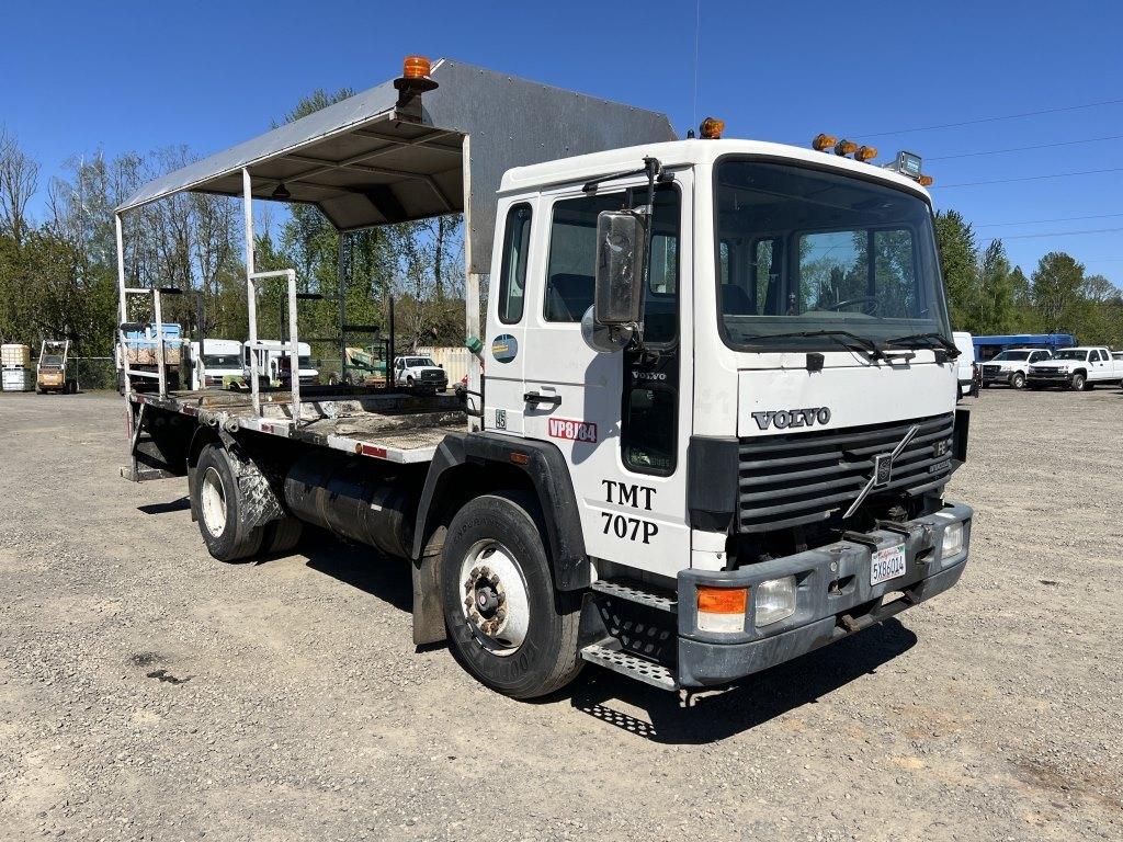 1995 Volvo FE Flatbed Truck