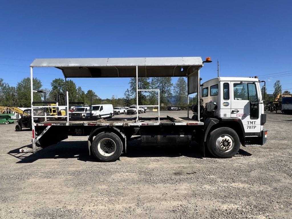 1995 Volvo FE Flatbed Truck