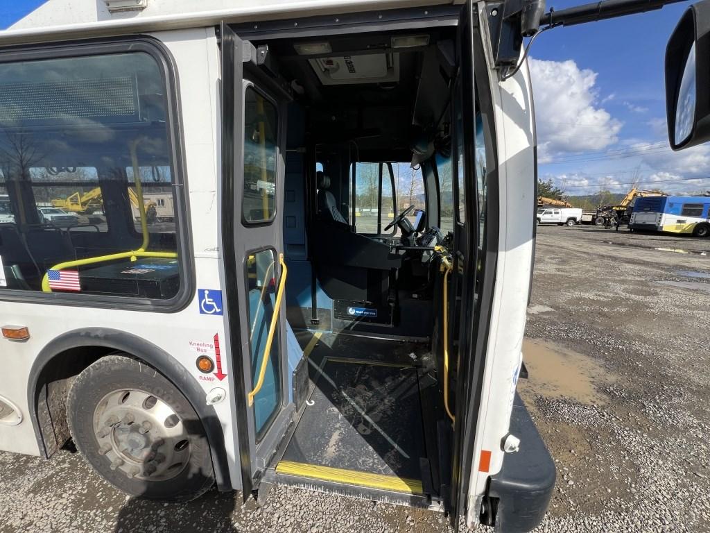 2008 New Flyer D40LF Transit Bus