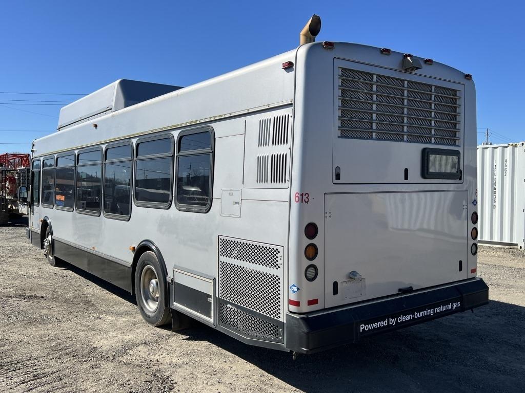 2009 Eldorado 35' CNG Shuttle Bus