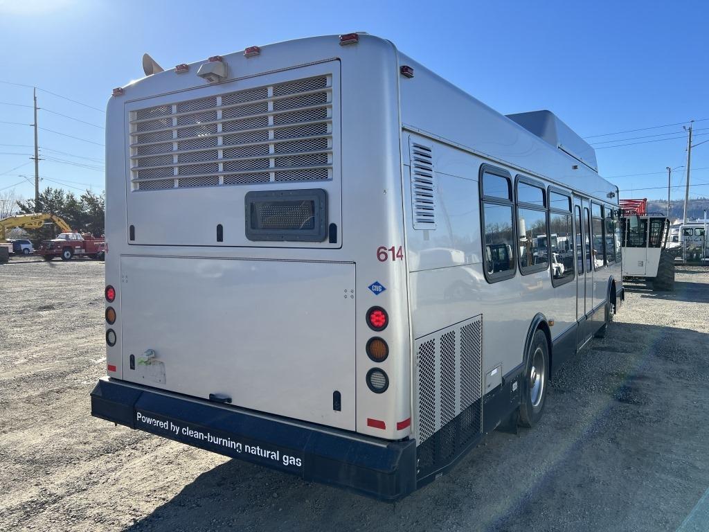 2009 Eldorado 35' CNG Shuttle Bus