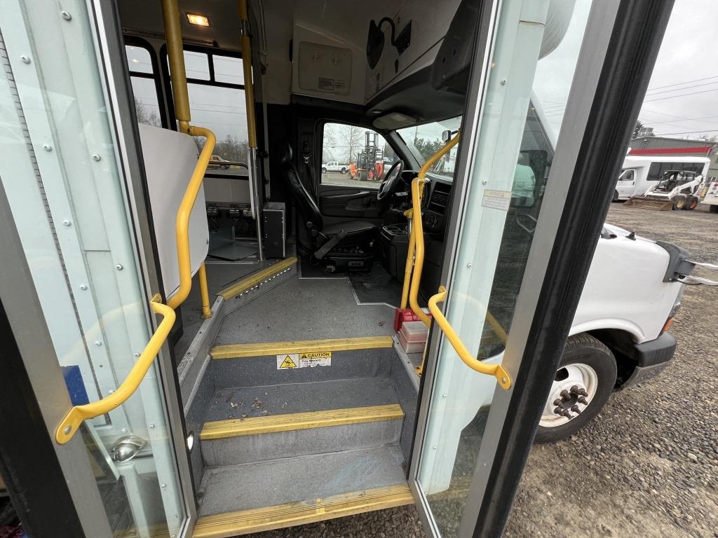 2012 Chevrolet 4500 Paratransit Bus