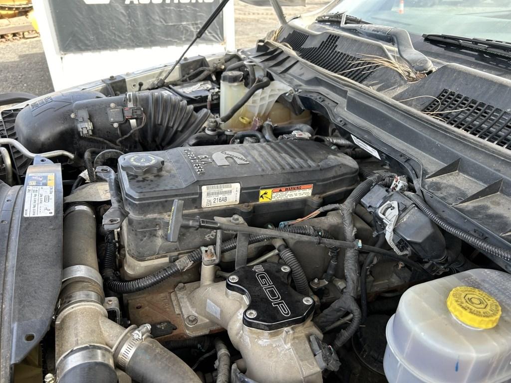 2014 Dodge Ram 3500 HD Crew Cab 4X4 Pickup