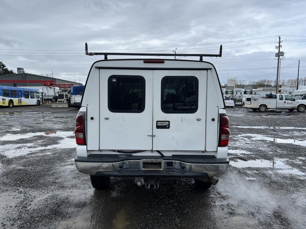 2006 Chevrolet Silverado 2500HD Extended Cab Picku