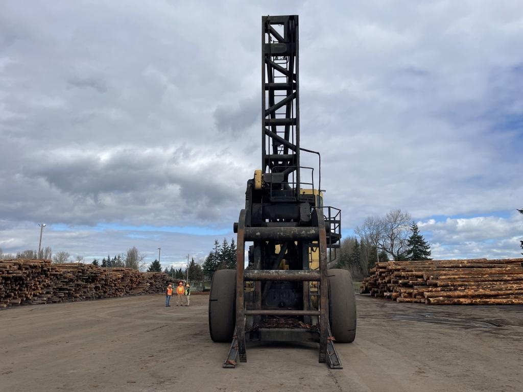 1993 LeTourneau Log Stacker