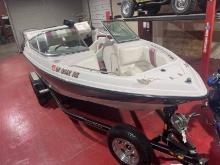 1994 Chaparral 1930 Sport Boat & trailer