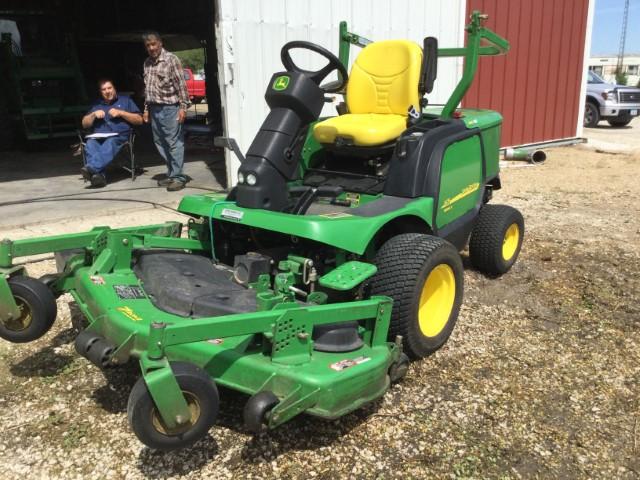 2010 John Deere 1435 Mower