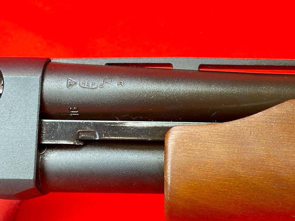 Remington 870 Express Magnum, 20 Ga., 25" Bbl., SN:A2925440