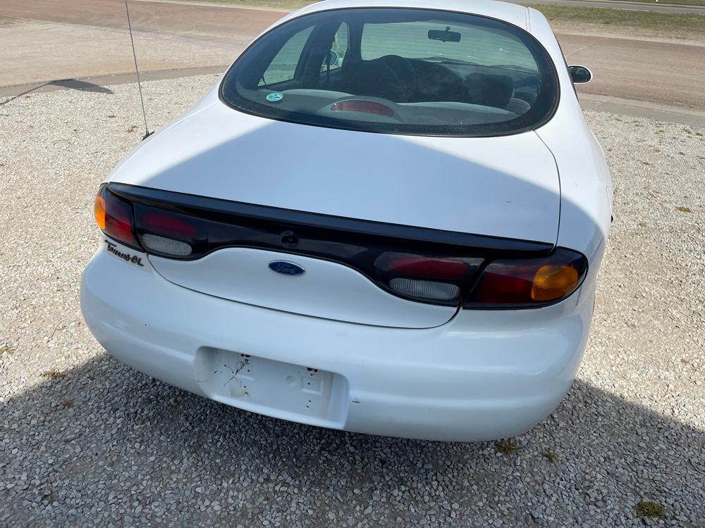 1996 Ford Taurus 6L, 141,312 Mi.