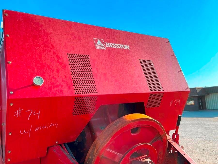 Hesston 4910 Square Baler