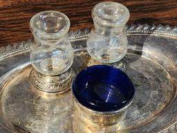 Quaker "Hurricane" Etched Glass Sterling base Salt Pepper,