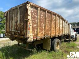 2001 INTERNATIONAL 4700 SINGLE AXLE GRAPPLE TRUCK VIN: 1HTSCAARX1H367237