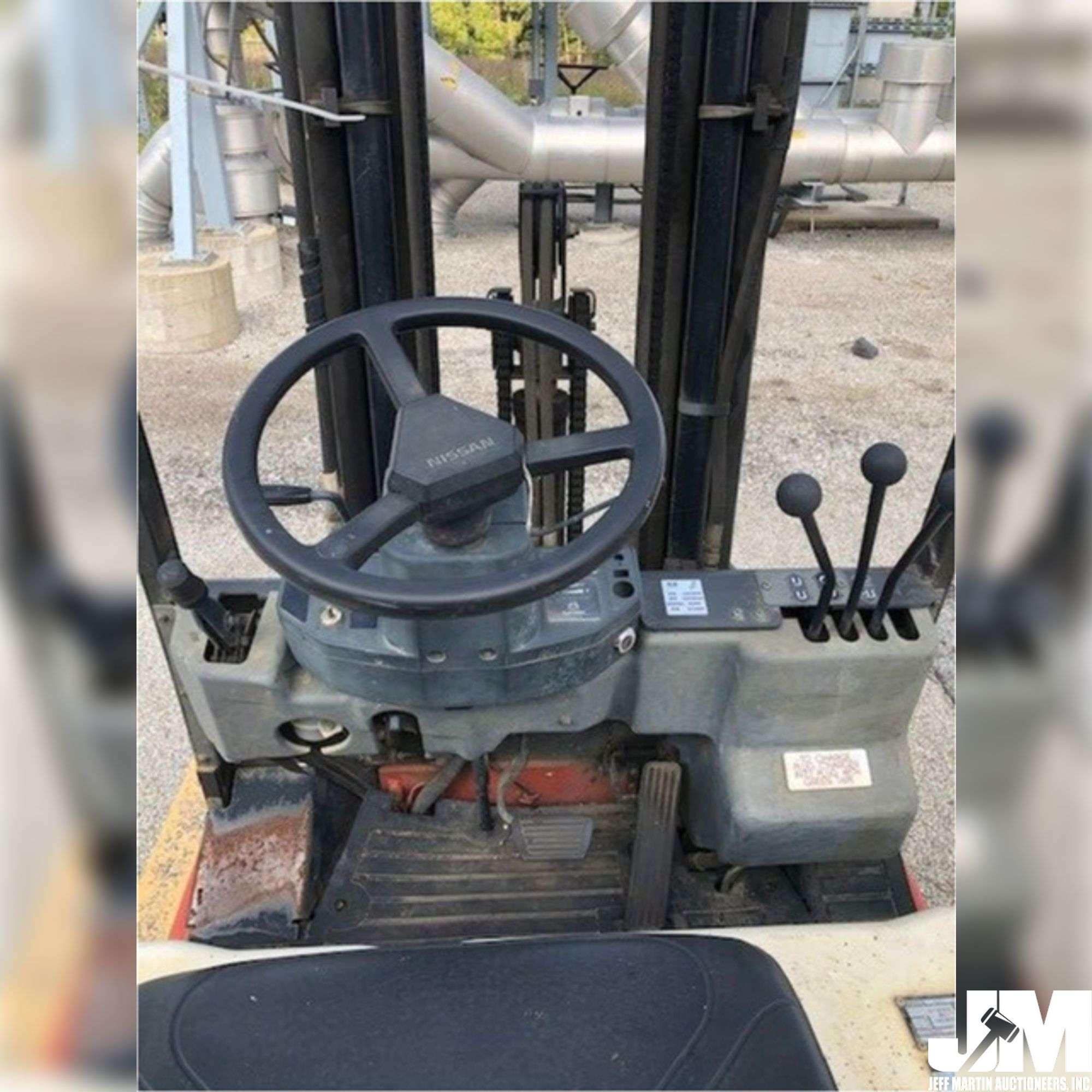 NISSAN 35 CUSHION TIRE FORKLIFT