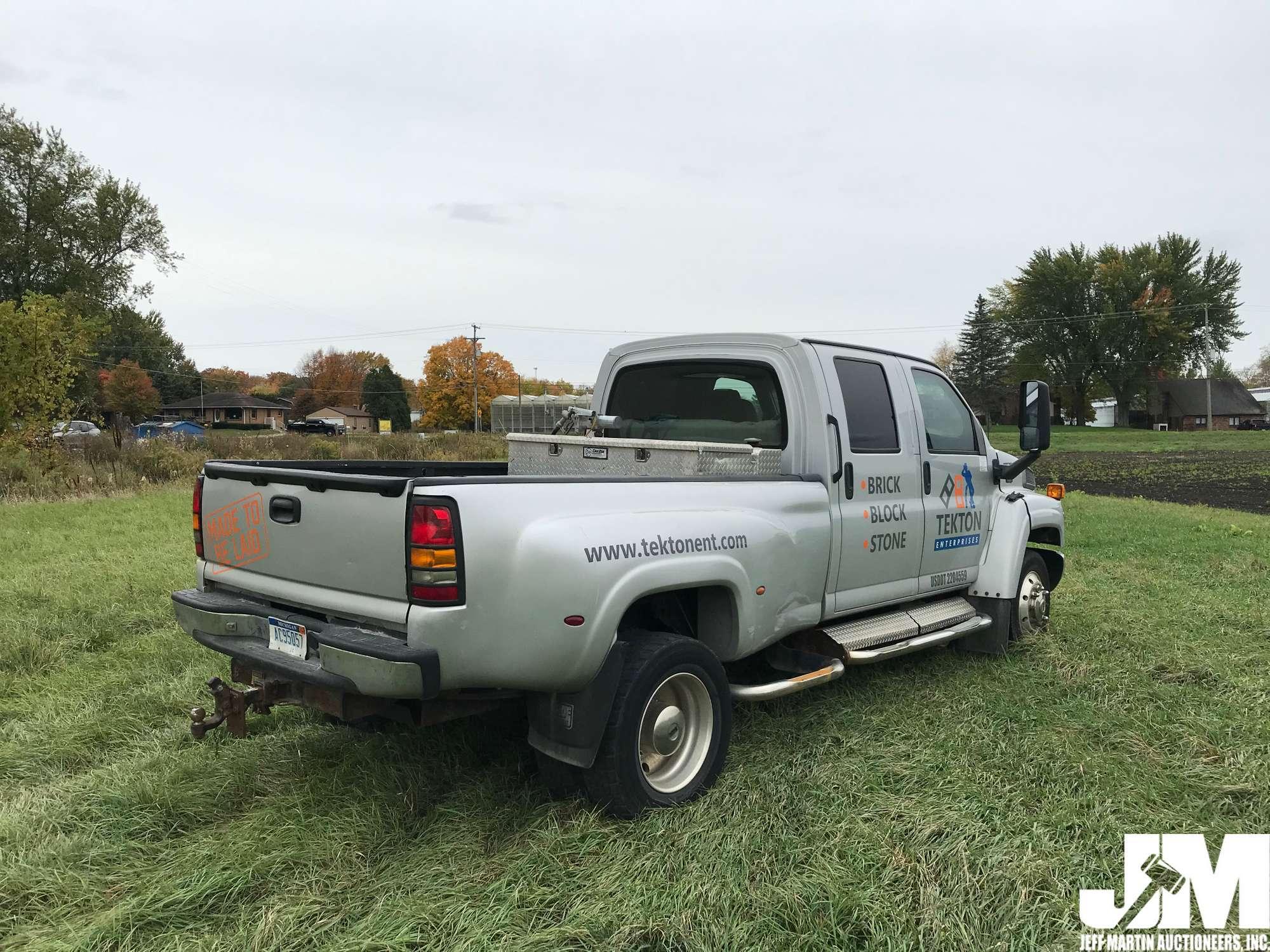 2006 CHEVROLET C4500 CREW CAB 1 TON TRUCK VIN: 1GBE4E1286F433468