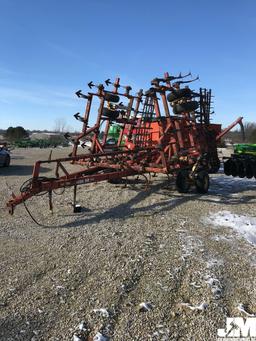 KRAUSE 4226HR FIELD CULTIVATOR SN: 2297