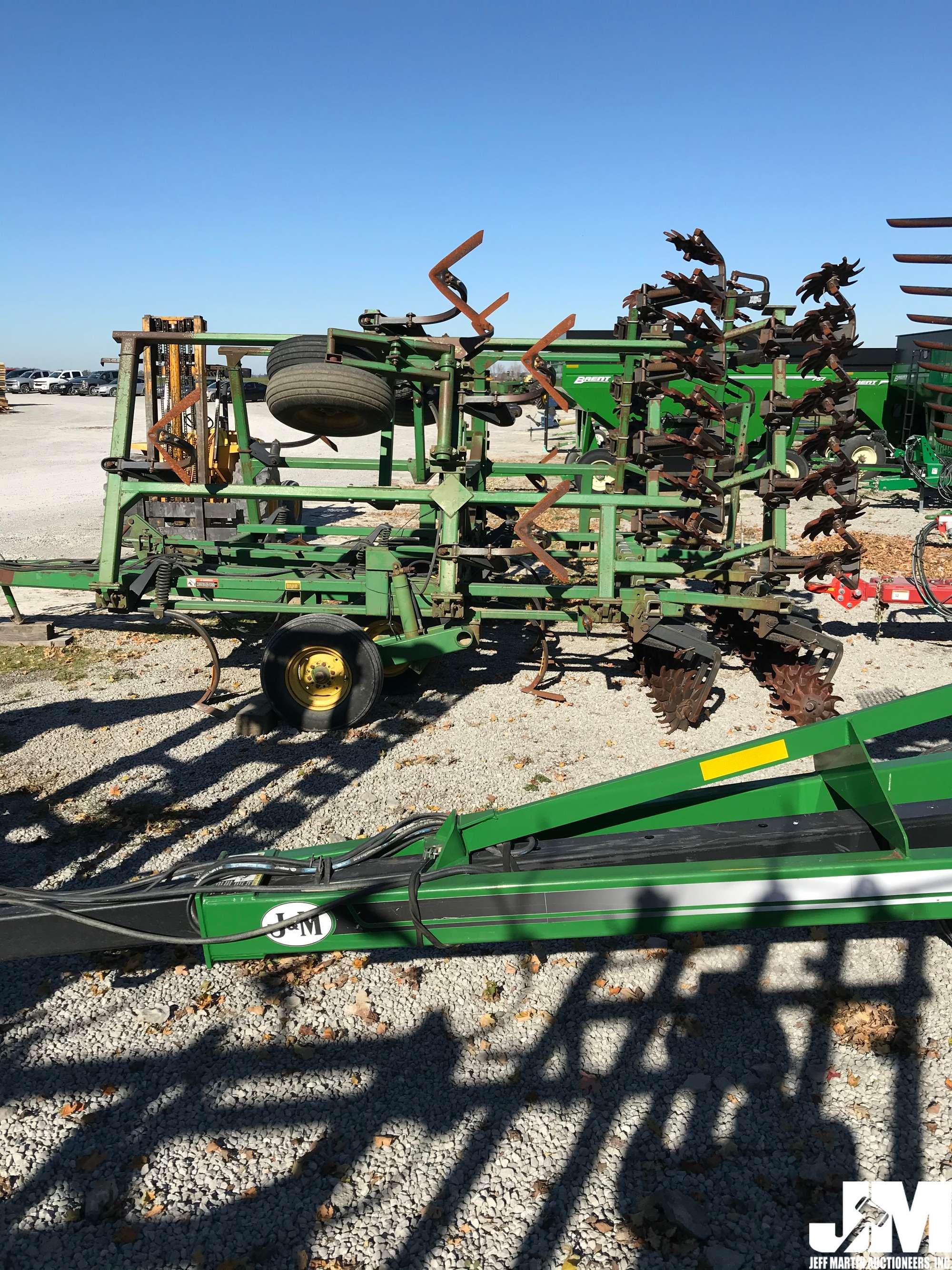 1993 JOHN DEERE 550 MULCH MASTER SN: N00550X000416 MULCH FINISHER