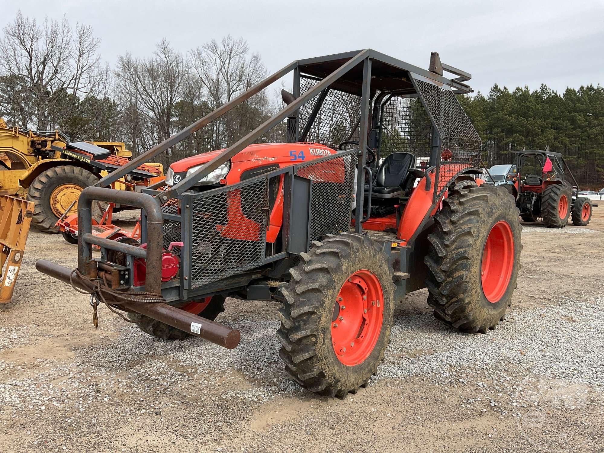 KUBOTA M5111 4X4 TRACTOR