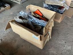 BOX OF SAFETY GLOVES