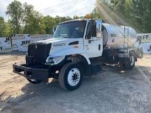 2006 INTERNATIONAL 7300 VIN: 1HTWAAAN16J396565 S ASPHALT DISTRIBUTOR TRUCK