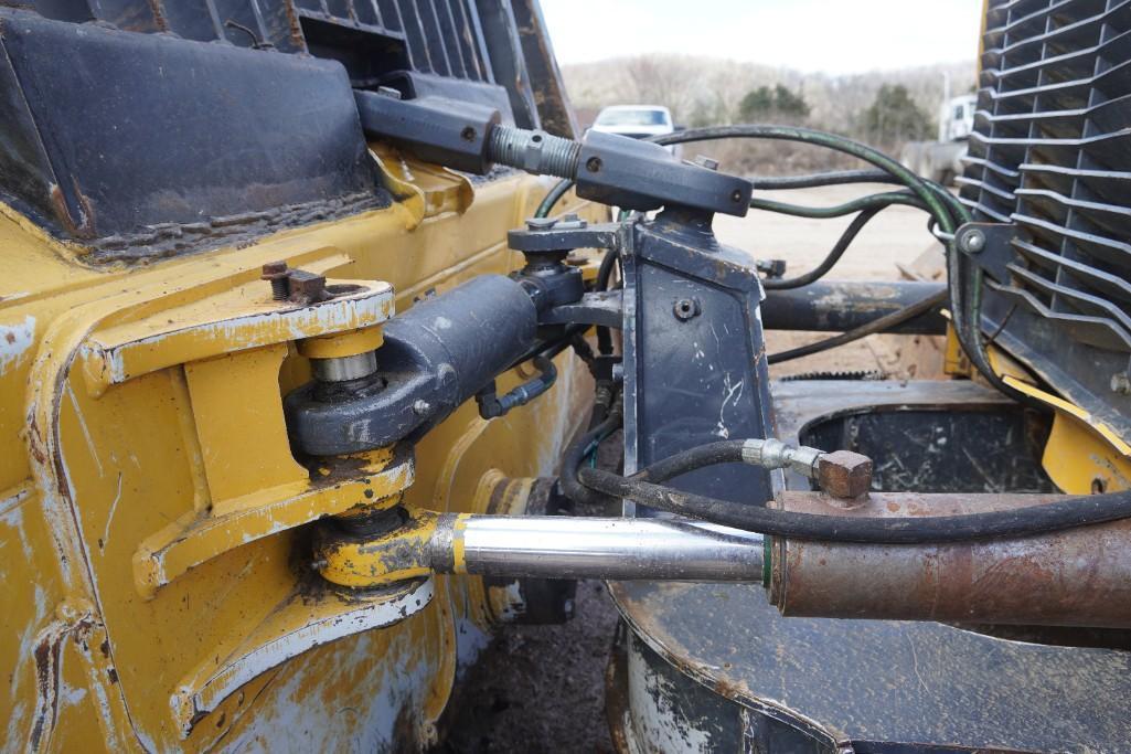 2016 John Deere 700K LGP Dozer